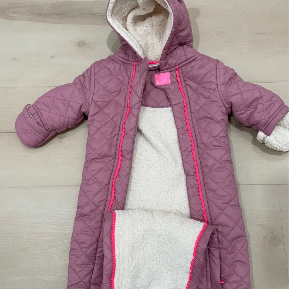 EUC EGG Susan Lazar Size 3 Month Baby/Infant Snowsuit Waterproof Pink Full Zip - Picture 9 of 15